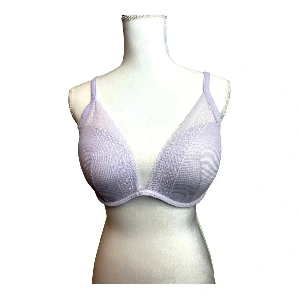 Victoria's Secret‎ Incredible by VS Padded Plunge Bra  Light Lilac 38D NWOT’s - Picture 2 of 10